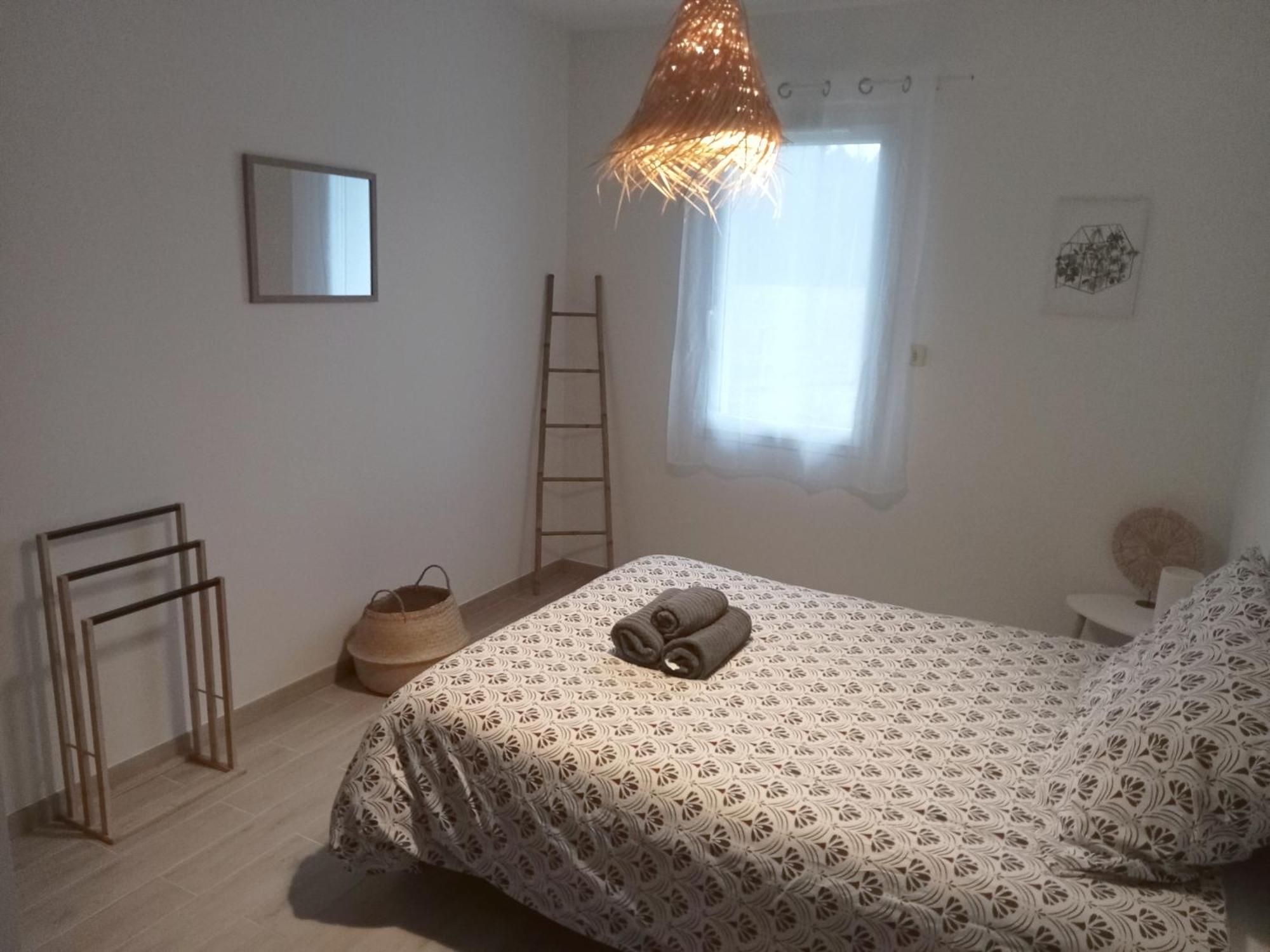 Comme A La Maison Sainte-Helene  Eksteriør bilde